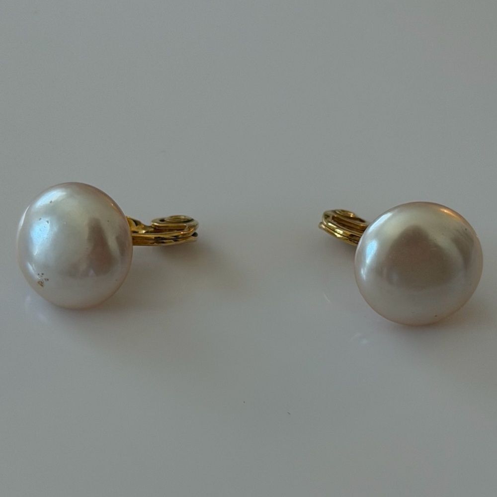 Monet Faux Pearl Gold Tone Clip-On Earrings – Vintage